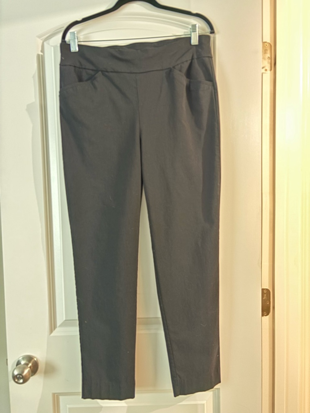 Talbots Black perfect stretch Ankle-Length Pull-On Pants